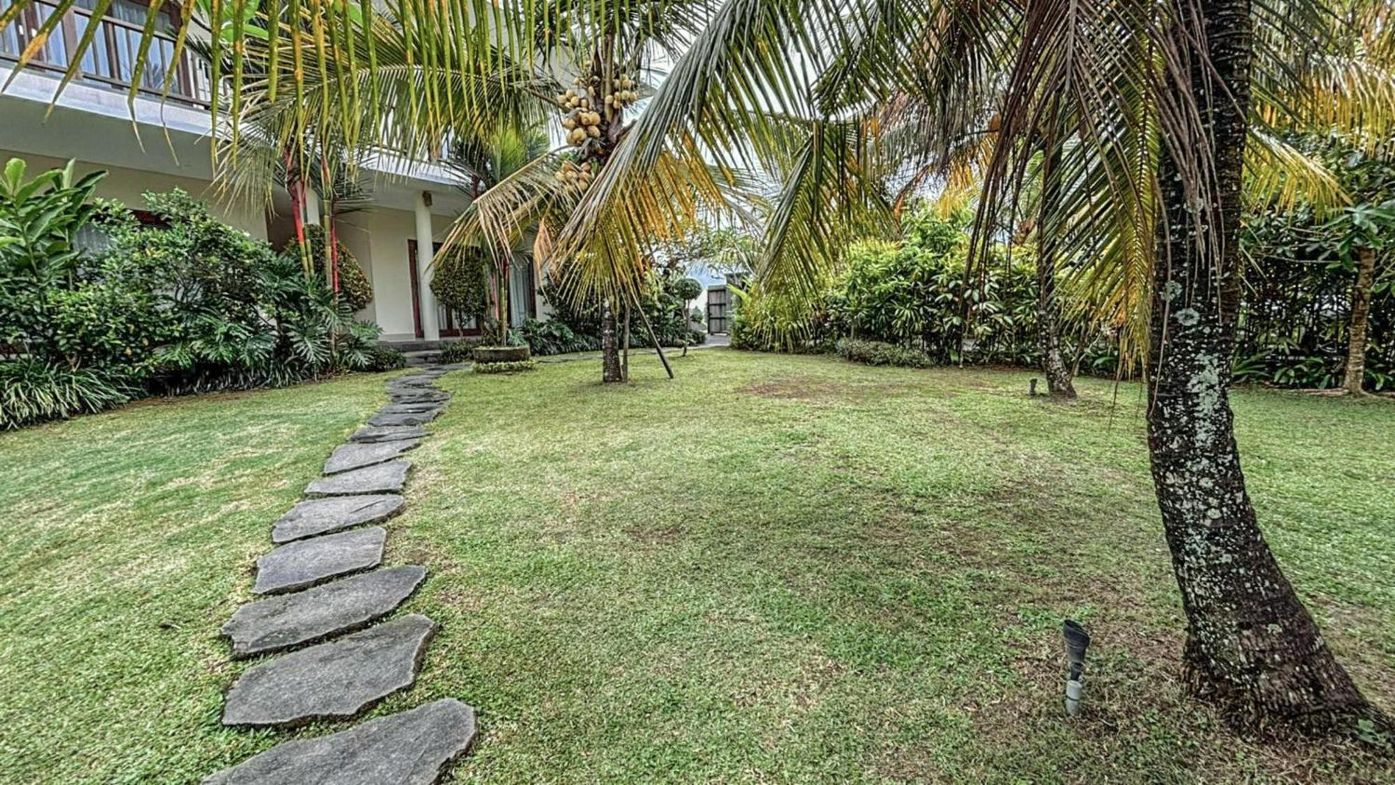 Dlobong Suite Ubud Exterior foto